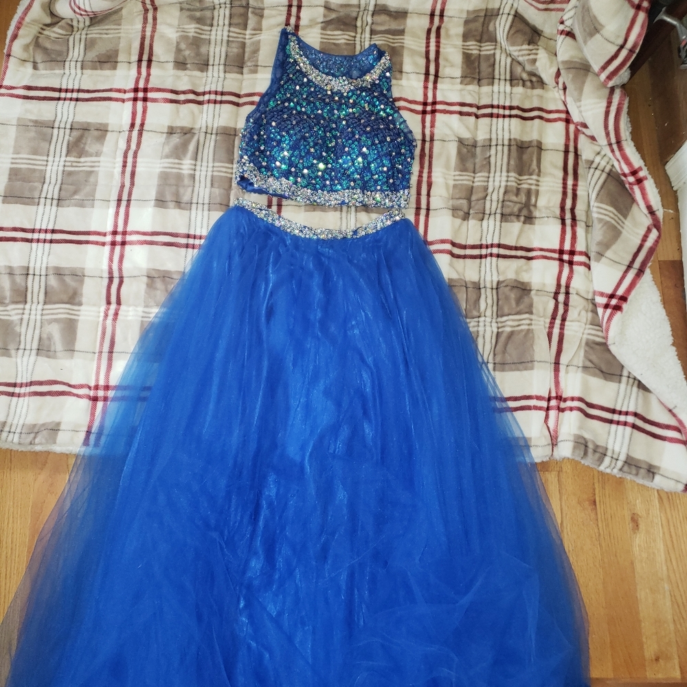 Prom dress